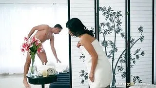 Asian Cutie Gives A Full Body Massage