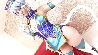 Chica del futuro jugando sucio