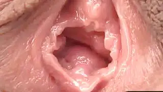 Asyalı Kadınların Vajina Yalama Pornografik Videosu